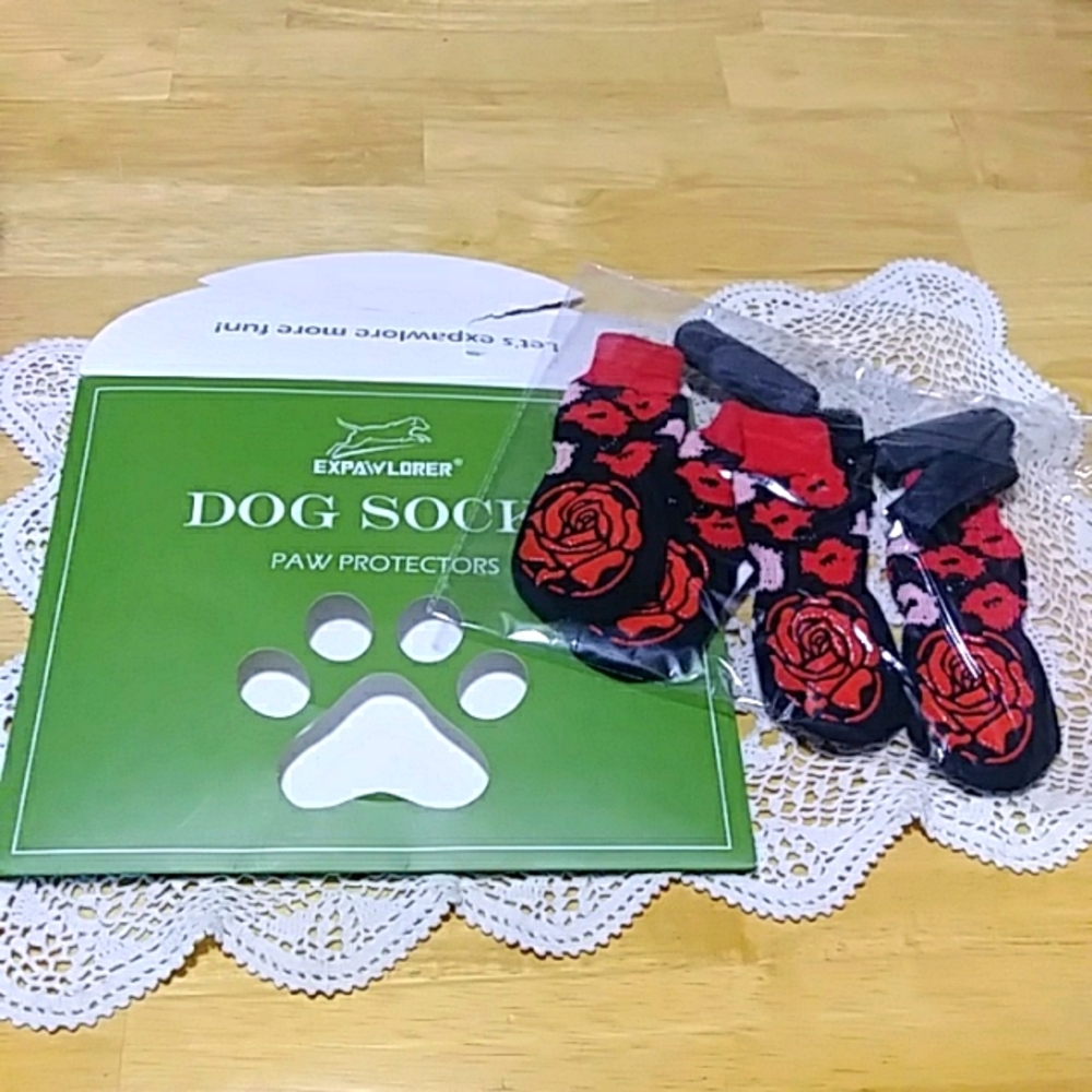 Expawlorer Velcro Close Anti-Slip Dog Socks